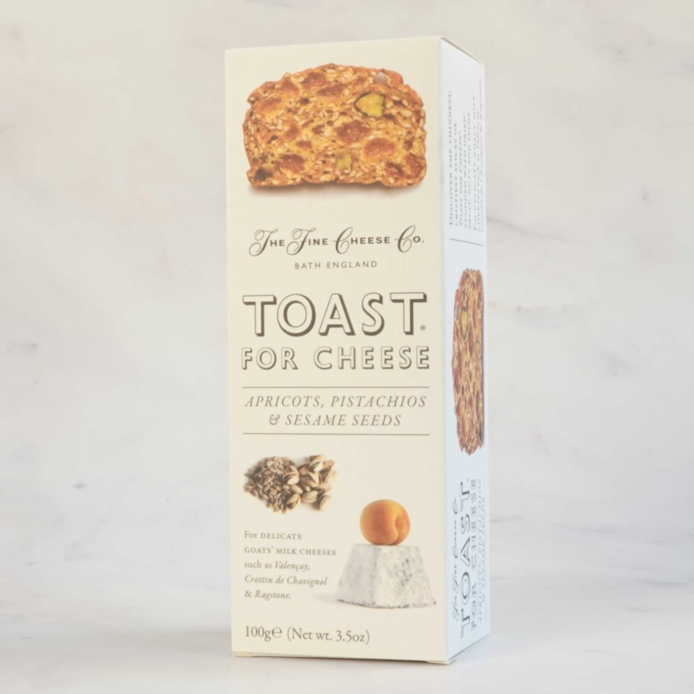Toast for cheese with apricots, pistachios and sesame seeds